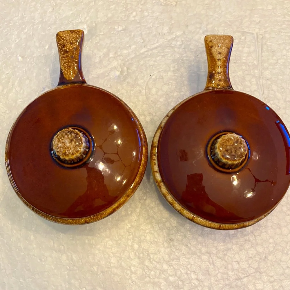 HULL POTTERY Oven Proof Brown Dip Glaze Set of 2 Chili Soup Bowls w/Handle